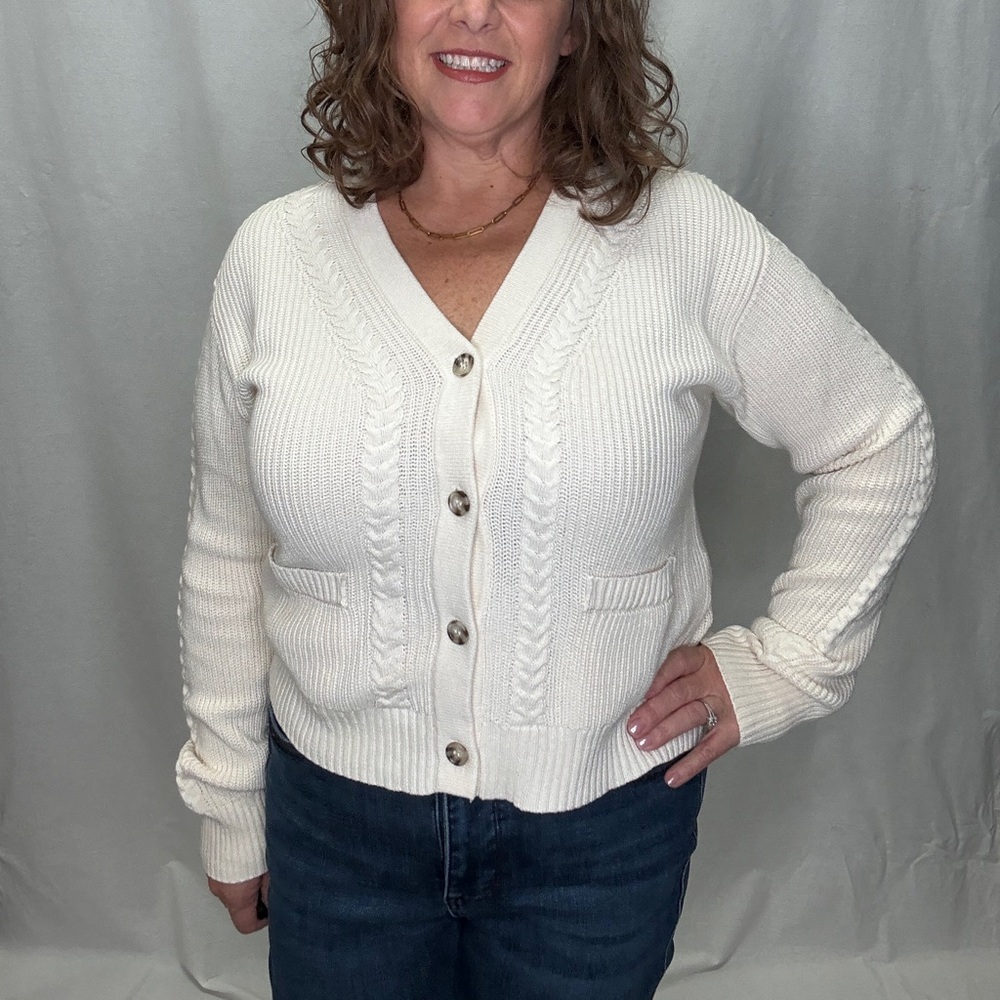 Elegant White Cable Knit Cardigan